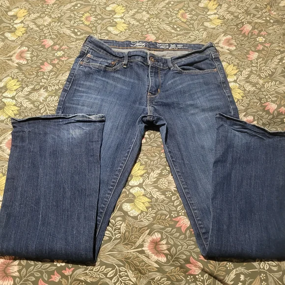 Women's Levi's Demi Curve Boot Cut Jeans In A Medium Wash. Size 10. - Picture 2 of 8